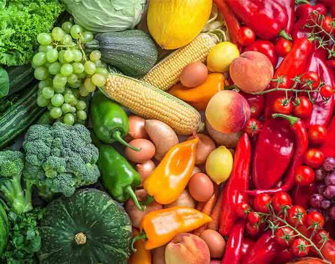 Frutas y verduras frescas variadas