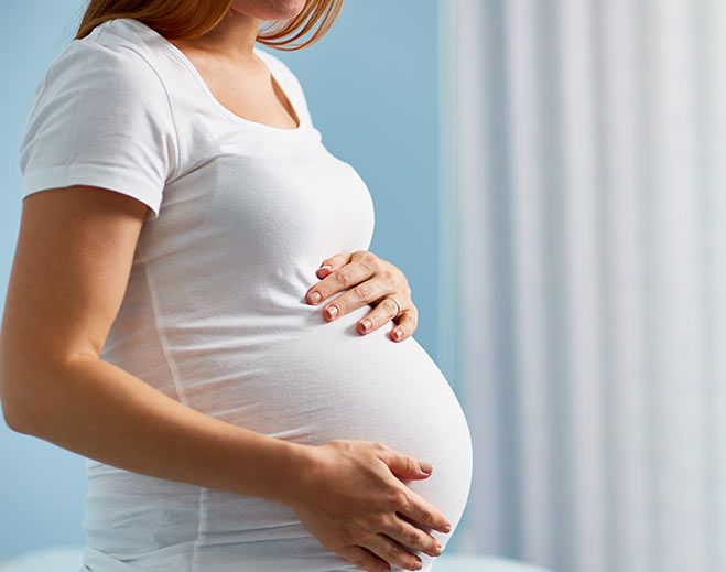 mujeres-obstetricia-maternidad-embarazada-nueva-mamá